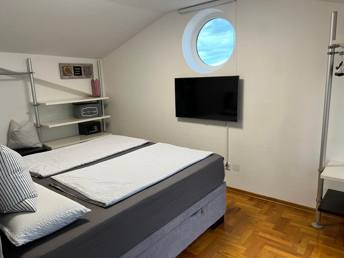 Maj Premium Apartment 4 Sterne - Neu Renoviert Porec Ngoại thất bức ảnh